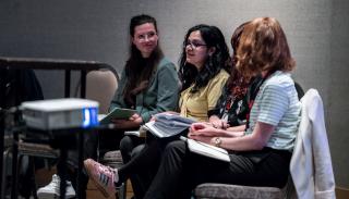 3 students in a seminar